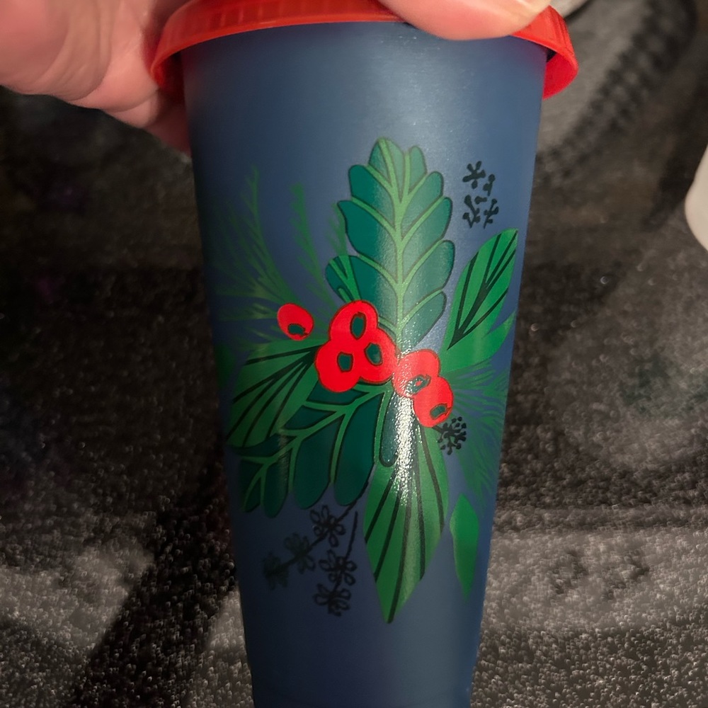 CUPS!!!!! Allllll the cups!!! Special for all!